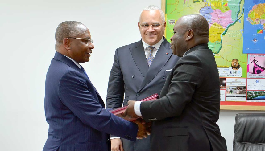 Passation des pouvoirs entre le DGP sortant et le DG entrant Passation des pouvoirs entre le DGP sortant et le DG entrant