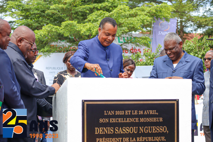 Cérémonie de pose de la première pierre de la Tour SNPC dans la ville océane