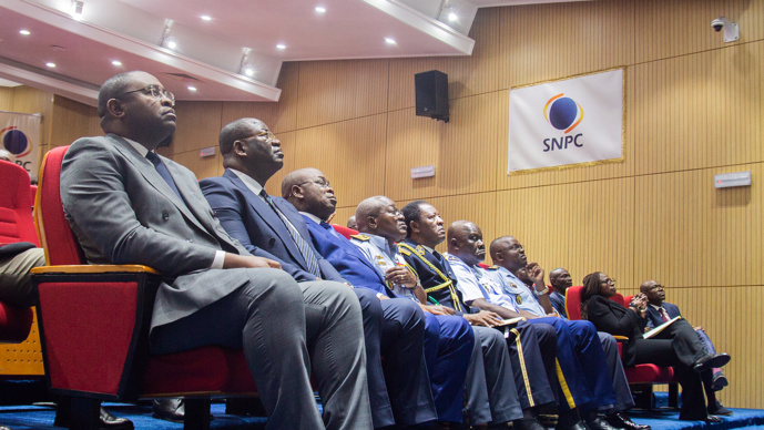 Le Directeur Général reçoit une délégation de l'EI FORCES Le Directeur Général reçoit une délégation de l'EI FORCES