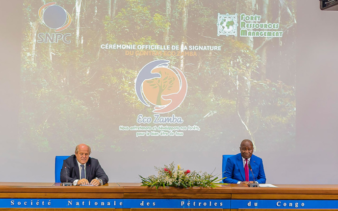 Signature du contrat entre la SNPC et la société FRMC pour la réalisation du Projet Eco Zamba Signature du contrat entre la SNPC et la société FRMC pour la réalisation du Projet Eco Zamba