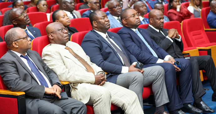 Allocution de Monsieur Maixent Raoul OMINGA, reconduit à la tête de la Société Nationale des Pétroles du Congo Allocution de Monsieur Maixent Raoul OMINGA, reconduit à la tête de la Société Nationale des Pétroles du Congo