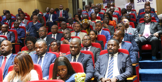 Allocution de Monsieur Maixent Raoul OMINGA, reconduit à la tête de la Société Nationale des Pétroles du Congo Allocution de Monsieur Maixent Raoul OMINGA, reconduit à la tête de la Société Nationale des Pétroles du Congo