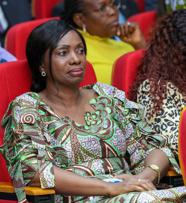 Allocution de Monsieur Maixent Raoul OMINGA, reconduit à la tête de la Société Nationale des Pétroles du Congo Allocution de Monsieur Maixent Raoul OMINGA, reconduit à la tête de la Société Nationale des Pétroles du Congo