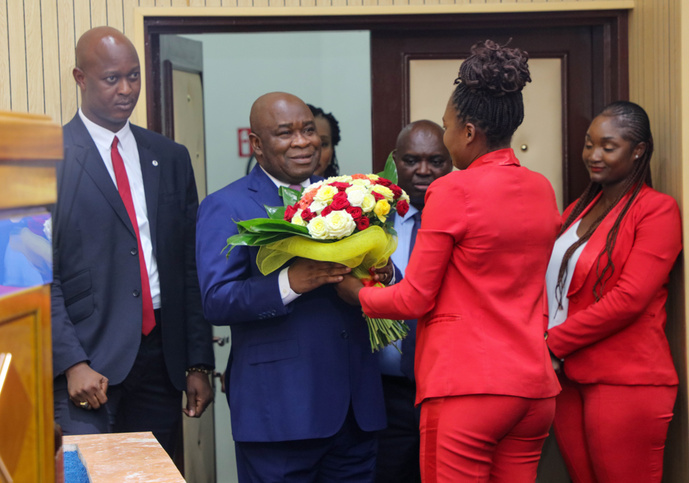 Allocution de Monsieur Maixent Raoul OMINGA, reconduit à la tête de la Société Nationale des Pétroles du Congo Allocution de Monsieur Maixent Raoul OMINGA, reconduit à la tête de la Société Nationale des Pétroles du Congo