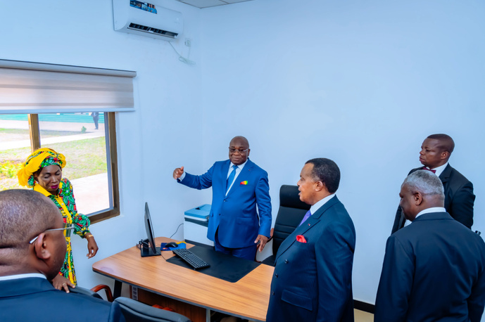 Inauguration du Lycée d’Enseignement Général Simon-Pierre Kikhounga-Ngot à LOUVAKOU