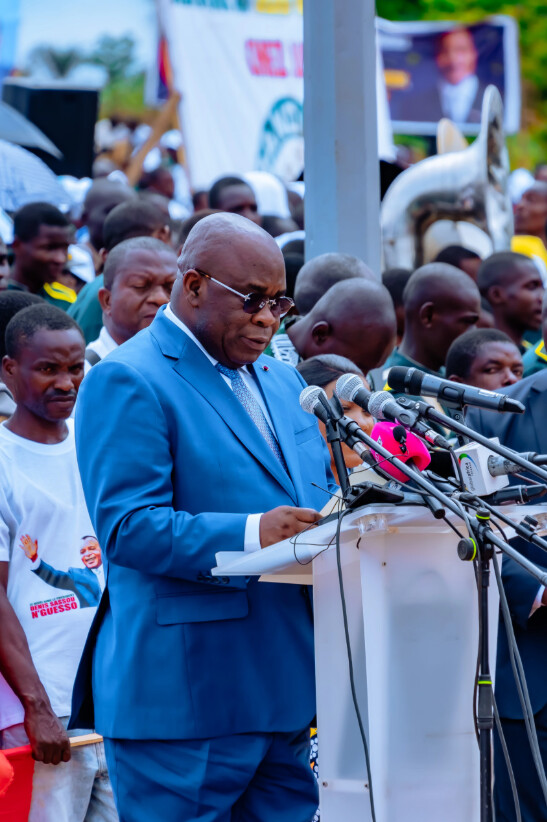 Inauguration du Lycée d’Enseignement Général Simon-Pierre Kikhounga-Ngot à LOUVAKOU