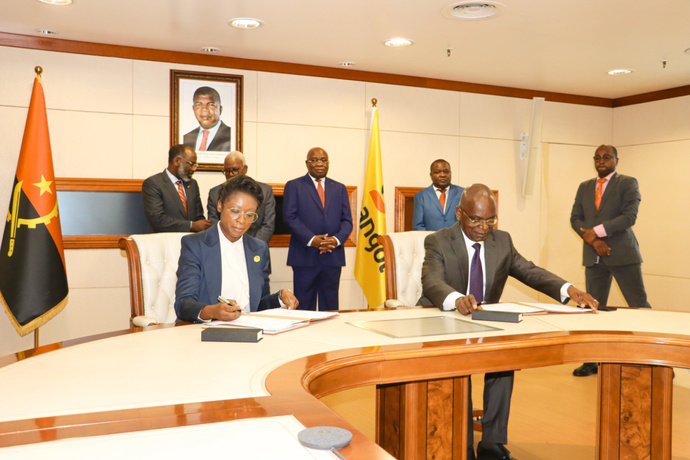 Coopération régionale : signature d’un MoU entre ILOGS et SONILS en Angola