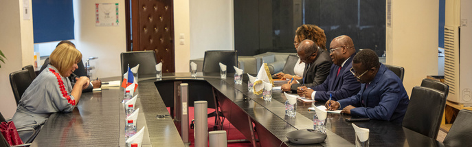 Audience : Le Directeur Général reçoit Son Excellence Madame Claire Bodonyi, Ambassadrice de France au Congo