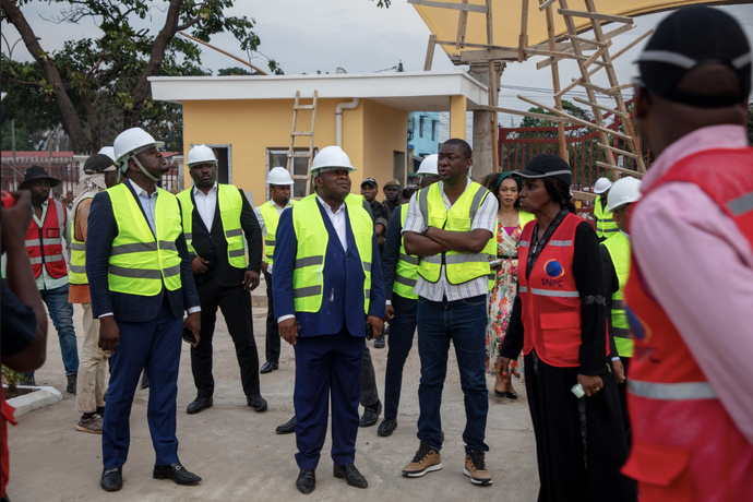 Plusieurs visites officielles sur le chantier du complexe scolaire Angola Libre