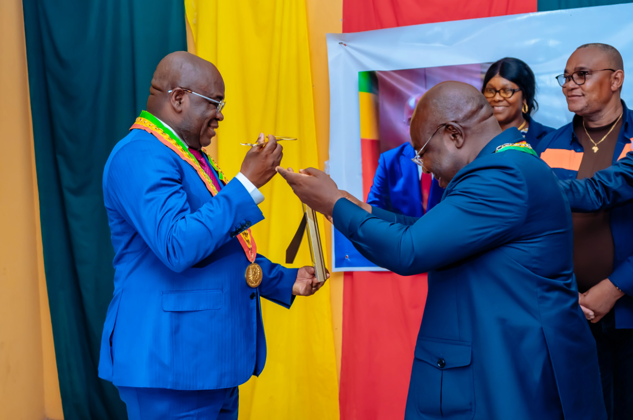 Le Directeur Général de la SNPC élevé au rang de Citoyen d'honneur de la ville de Dolisie