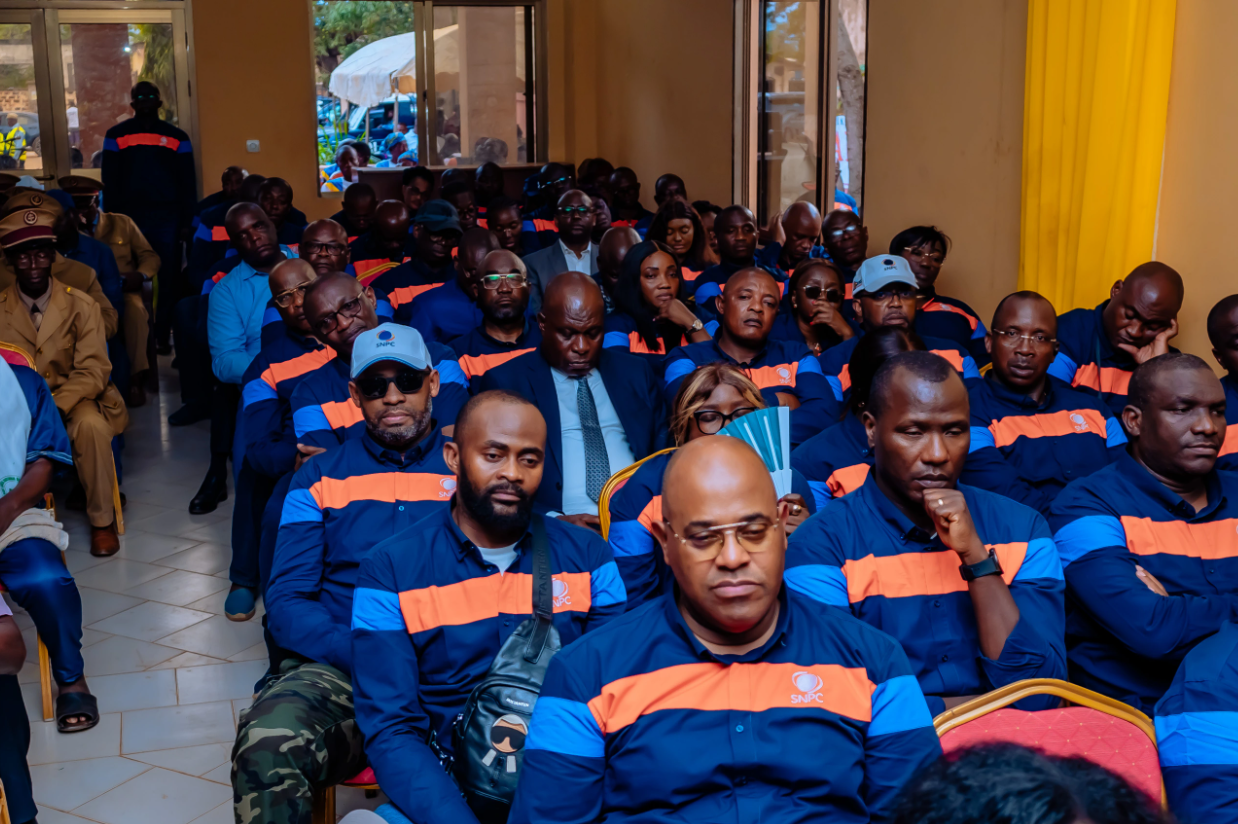 Le Directeur Général de la SNPC élevé au rang de Citoyen d'honneur de la ville de Dolisie
