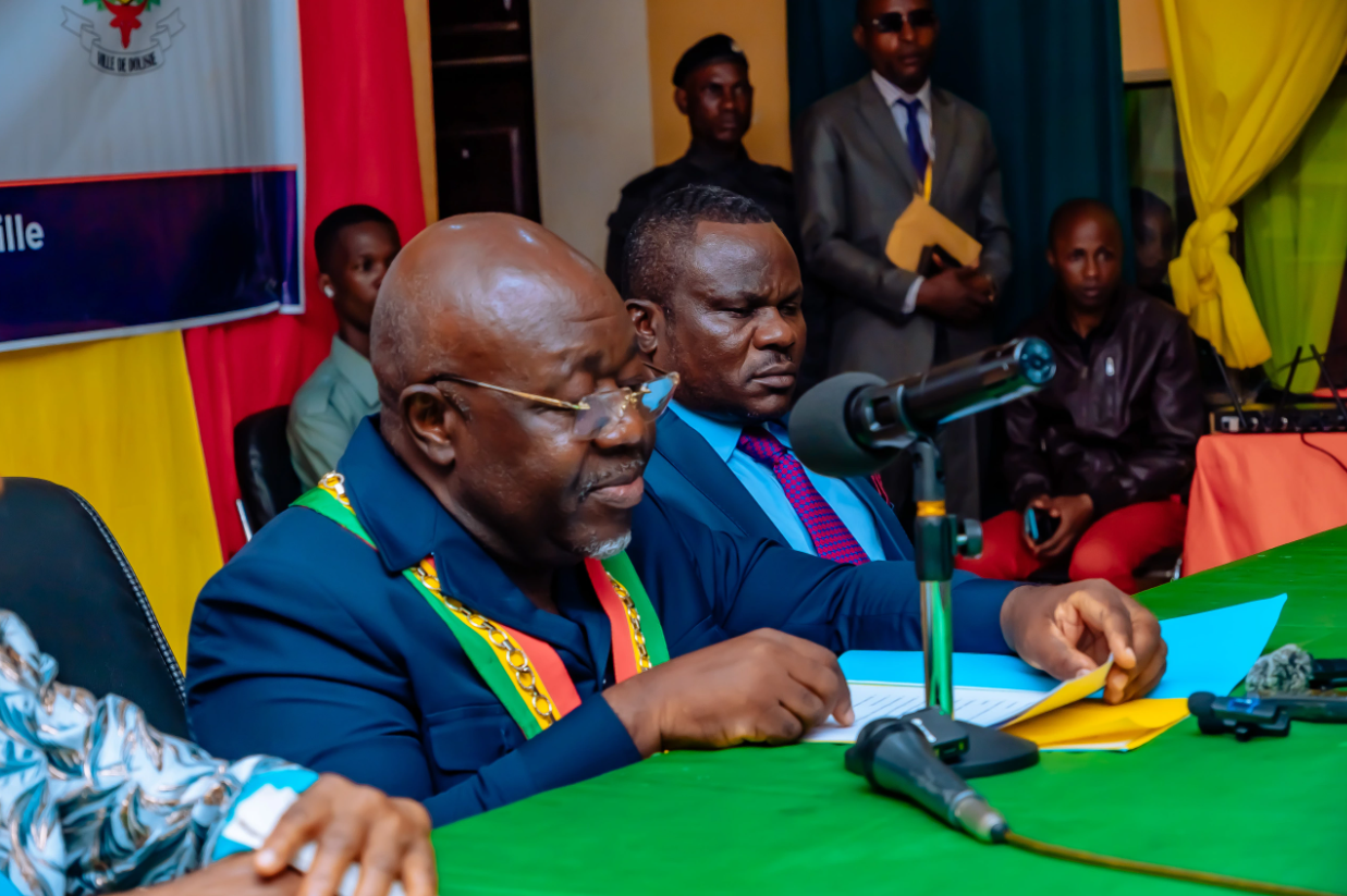 Le Directeur Général de la SNPC élevé au rang de Citoyen d'honneur de la ville de Dolisie