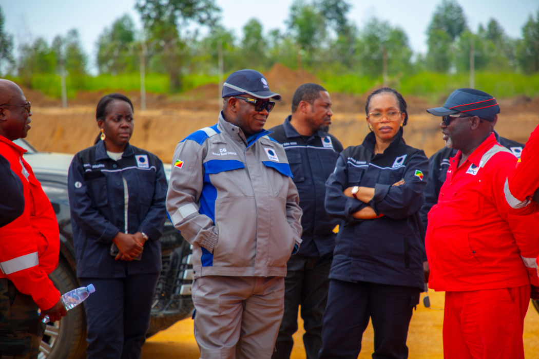 Le Directeur Général en visite sur les sites pétroliers de Nanga I et du Mayombe