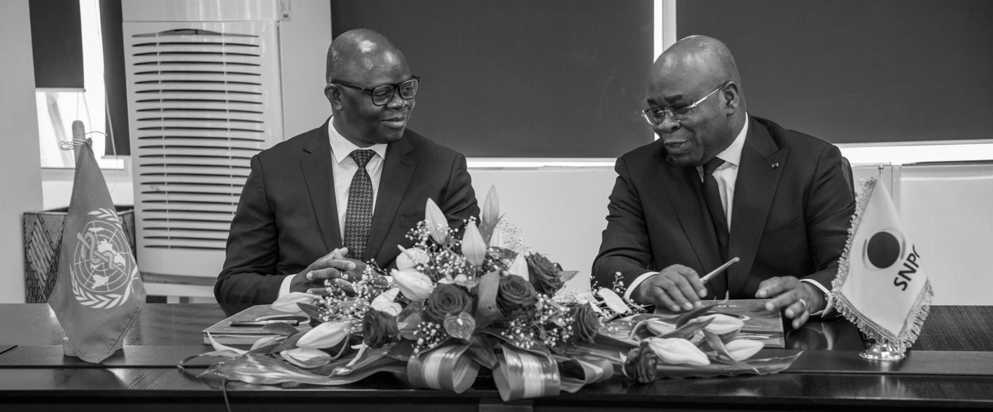La SNPC et l'OMS signent un accord de partenariat pour renforcer les soins de santé primaires