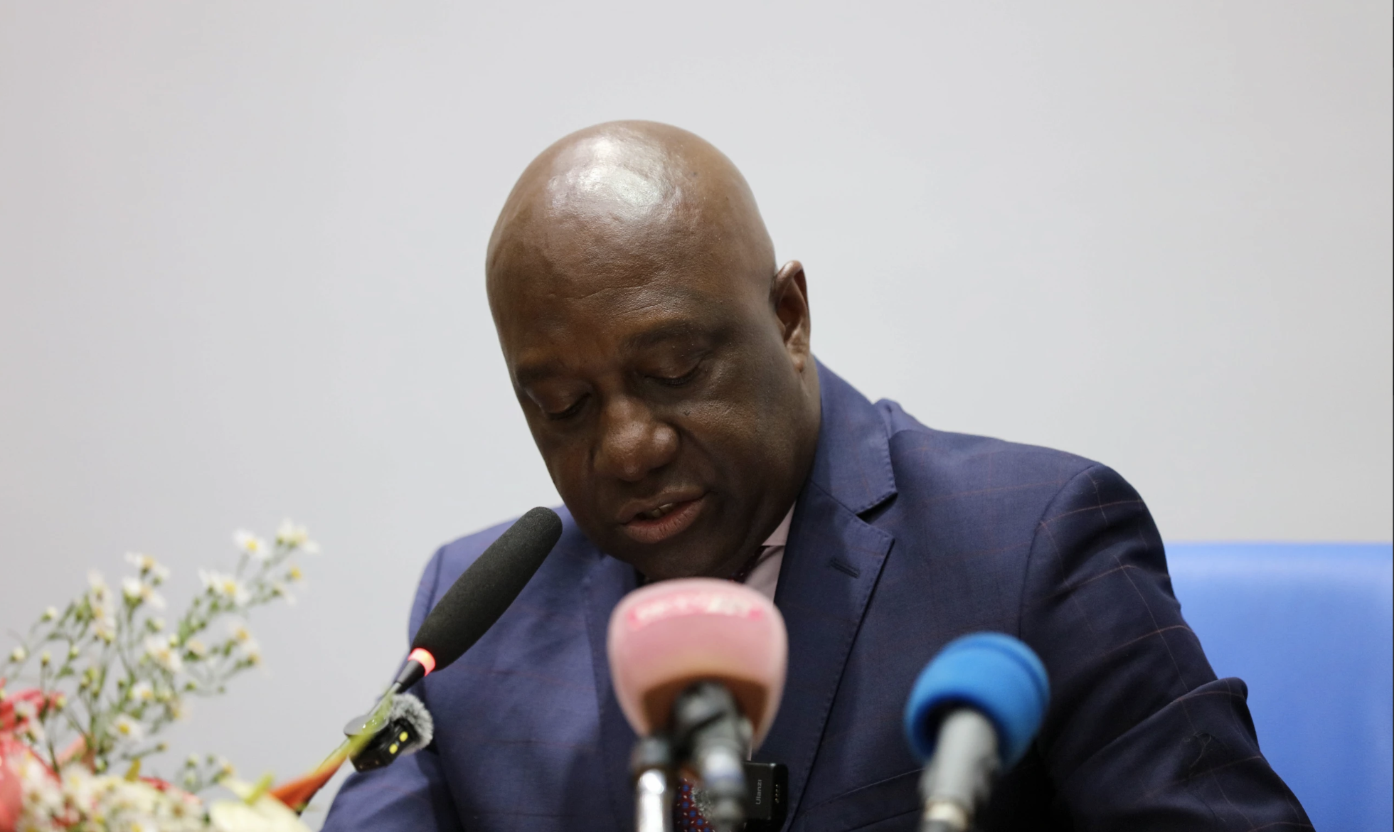 Allocution du Ministre des Hydrocarbures aux agents du ministère à la Tour SNPC