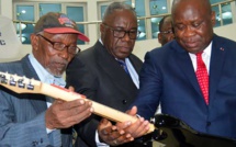 La SNPC fait don aux Bantous de la Capitale des instruments de musique à l’occasion de leur 60ème anniversaire