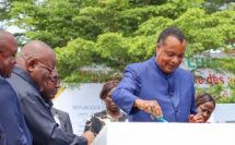 Cérémonie de pose de la première pierre de la Tour SNPC dans la ville océane