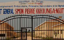 Cérémonie de remise des prix de fin d'année du Lycée Simon Pierre Kikhounga-Ngot de Louvakou(Dolisie)
